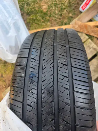 Selling a set of 4 all season tires, 215/60 R 16. 2 years old. Lots of life in them. Were used on ou...
