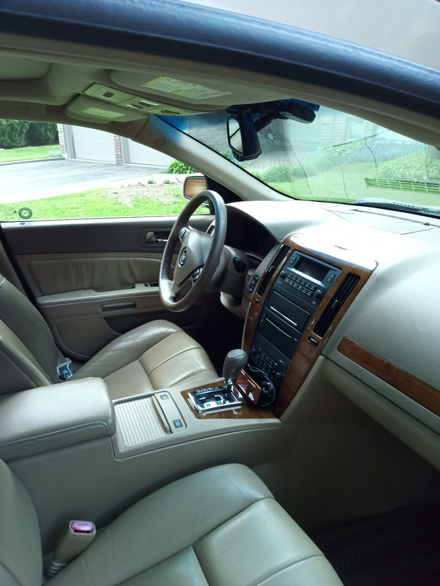Cadillac STS in Cars & Trucks in Barrie - Image 4
