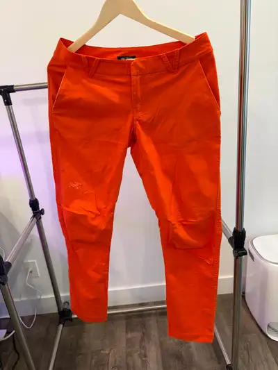 Arc’teryx Women size 8 pants, View more