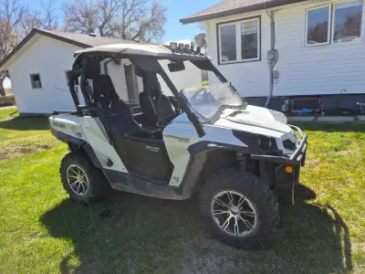 2013 Commander Limited 1000, very good condition, trail ridden, tires and all plastic vg, visor like...