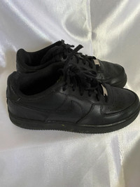 Nike Airforce Boys Shoes Size 6.5 Youth Black - Fit a 8-10 year