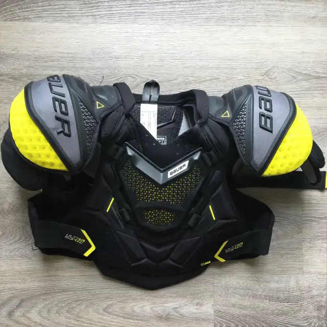Bauer Ultrasonic Shoulder Pad Sr M