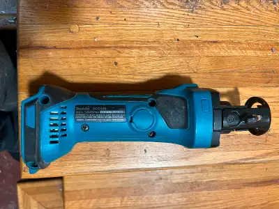 Makita DCO180 Cordless 18V Drywall rotor Cutout Tool en magasin 199+tx