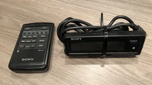 Sony Compact Disc Player for Vehicle65702476871809122