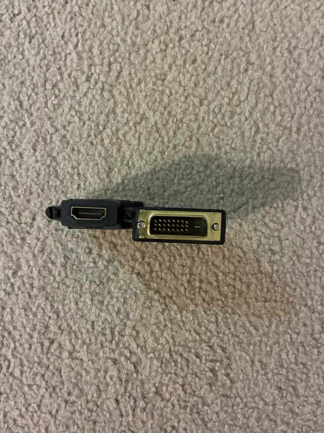 DVI to HDMI Adapters (2 Available) in Cables & Connectors in Kitchener / Waterloo - Image 2