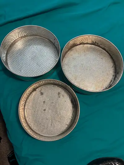 Set of 3 Round Springform Cake Pans, View more