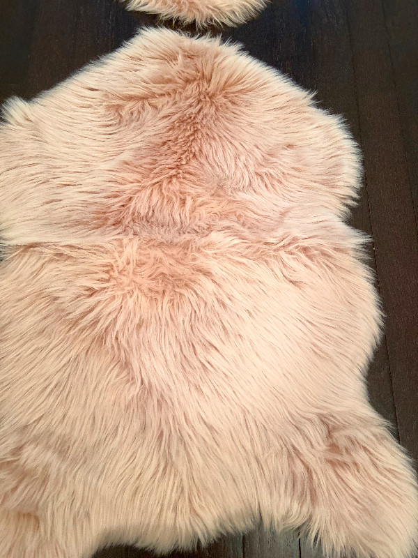 Faux Fur Rugs in Rugs, Carpets & Runners in City of Toronto