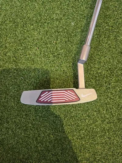 Nike Method Core MC-3i putter 35 inch shaft No headcover