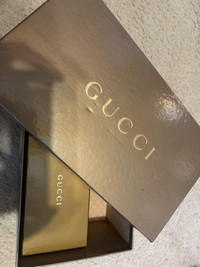 Two Gucci boxes 