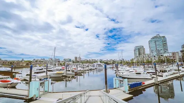 2bed/2bath- Furnished Waterfront Condo Yaletown Vancouver in British Columbia in Canada - Image 11