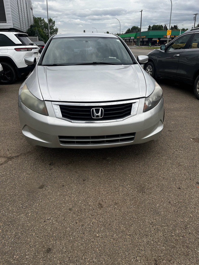 Honda accord 2008 279000 in Cars & Trucks in Edmonton