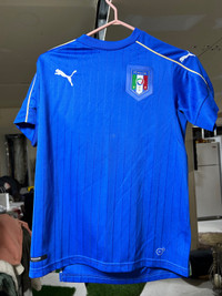 Italy jersey youth XL SIZE 14