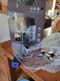 Machine à café vertuo Nespresso