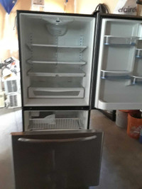 Clean and excellent working condition large size fridge 