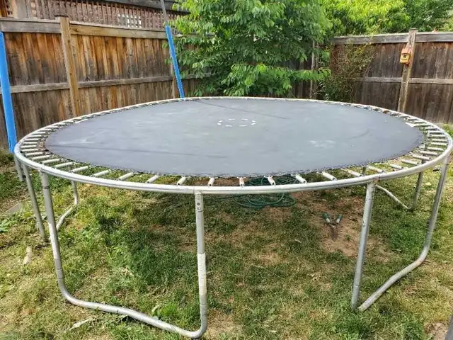Trampoline