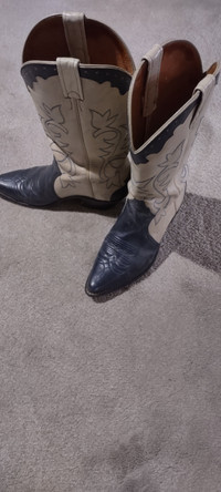 BOTTES DE COWBOY POUR HOMME. Cowboy Boots for man.
