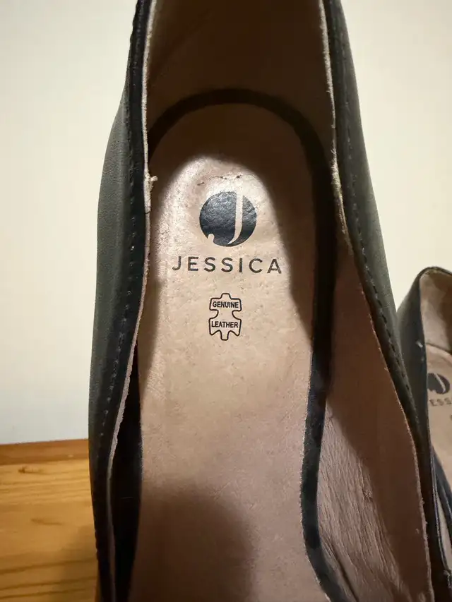 Ladies shoes in Women's - Shoes in Kitchener / Waterloo - Image 6