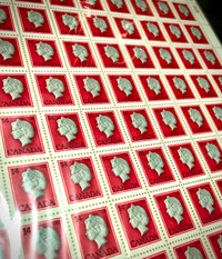 Mint sheet of 100 14-cent stamps of Queen Elizabeth II First Day