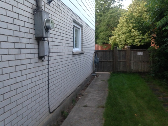 2 Rooms Available for Rent in Long Term Rentals in Guelph
