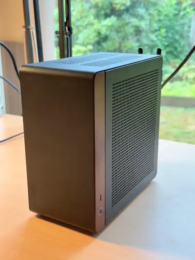 Hand-Built SFF Gaming PC -Jonsbo NV10 4.5L (Walnut Wood)- i5, View more