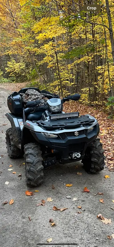 2021 suzki kingquad 750 only 1752 km 26" tires hand-guards lightbar black suzuki rims winch power st...