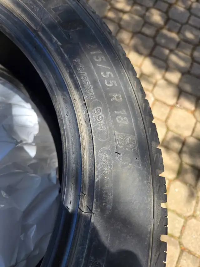 18" Michelin X-ice winter tires in Tires & Rims in Kawartha Lakes - Image 2