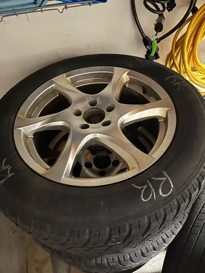 Set of winter tires. 245/60R18