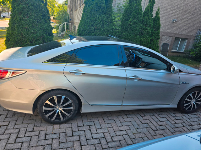2012 Hybrid Hyundai Sonata Premium in Cars & Trucks in City of Toronto