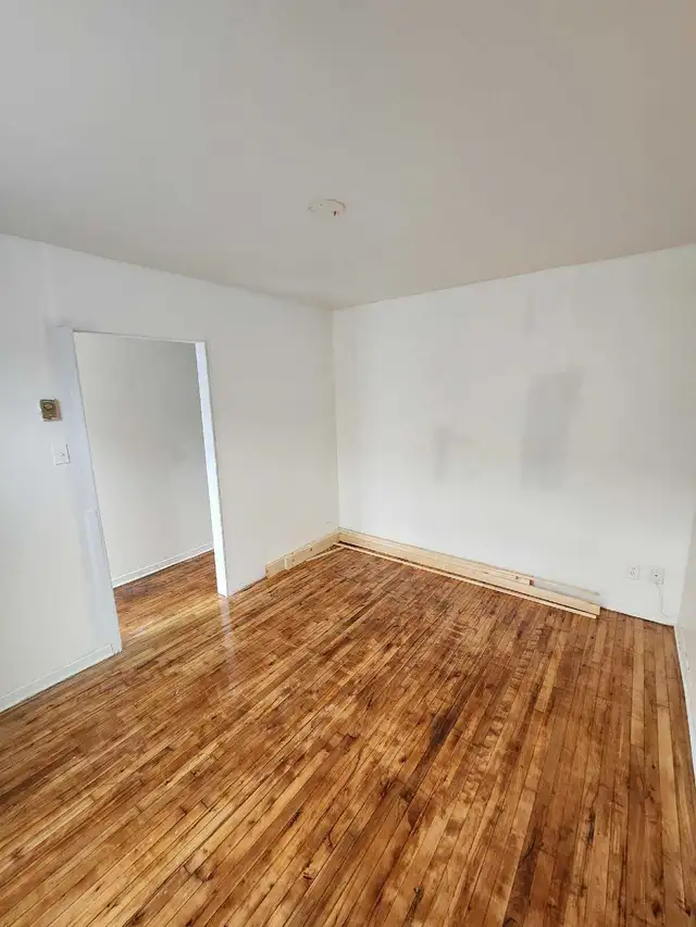 chambre à louer in Room Rentals & Roommates in City of Montréal - Image 6