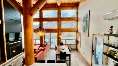 Superbe chalet a louer-Chalet Capella a St-Philemon, View more
