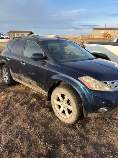 Selling 2003 nissan murano runs but timing chain is needing change soon and oil pan gasket leak. $23...