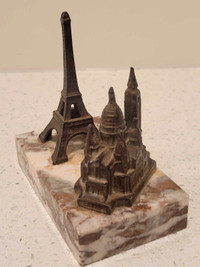 Vintage Marble Paris Effel Tower Paperweight 