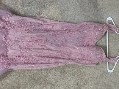 Pink Dress Size Medium, View more