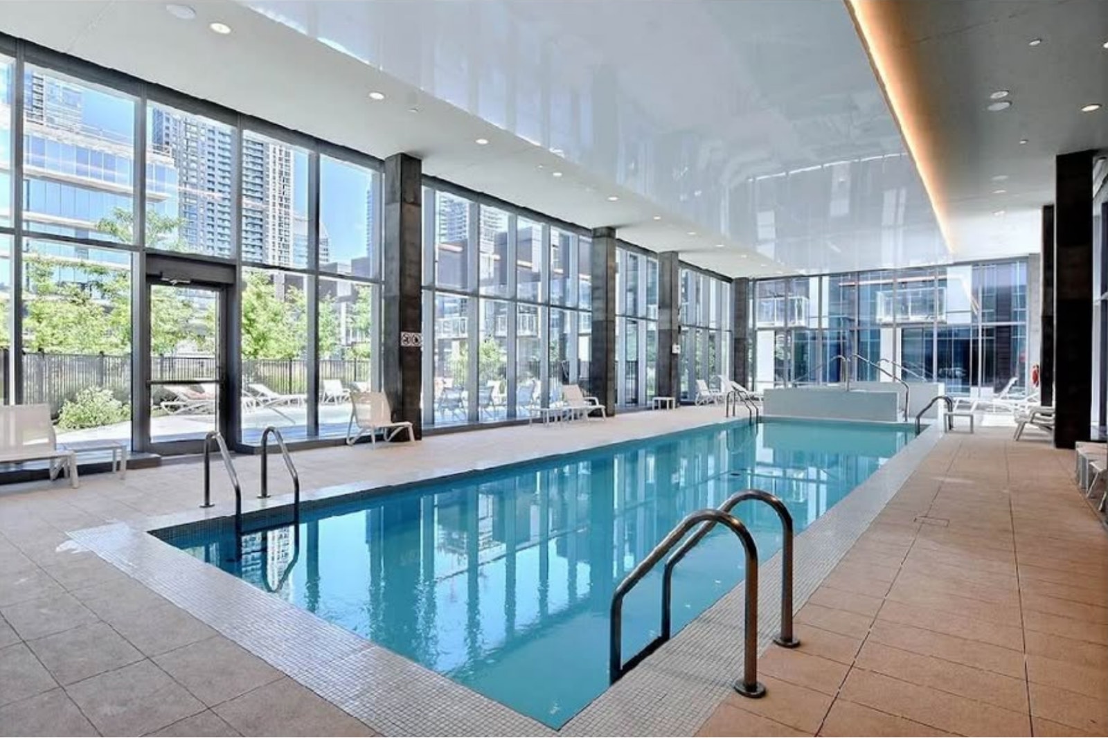 1400 Boulevard René-Lévesque Ouest — photo 3