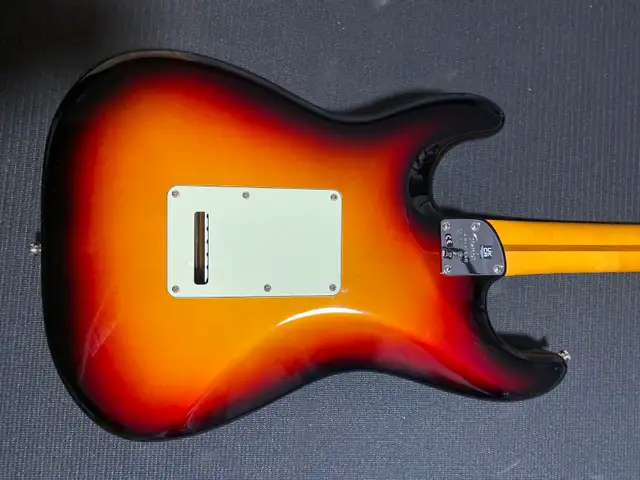 Fender American Ultra Stratocaster HSS 2022 - open to trades in Guitars in Ottawa - Image 6