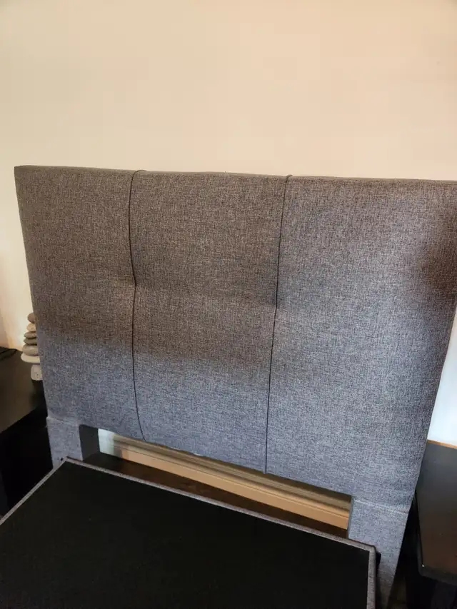 Base de lit simple très grande qualité in Beds & Mattresses in Québec City - Image 3