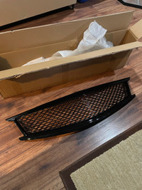 G37 x front grill 