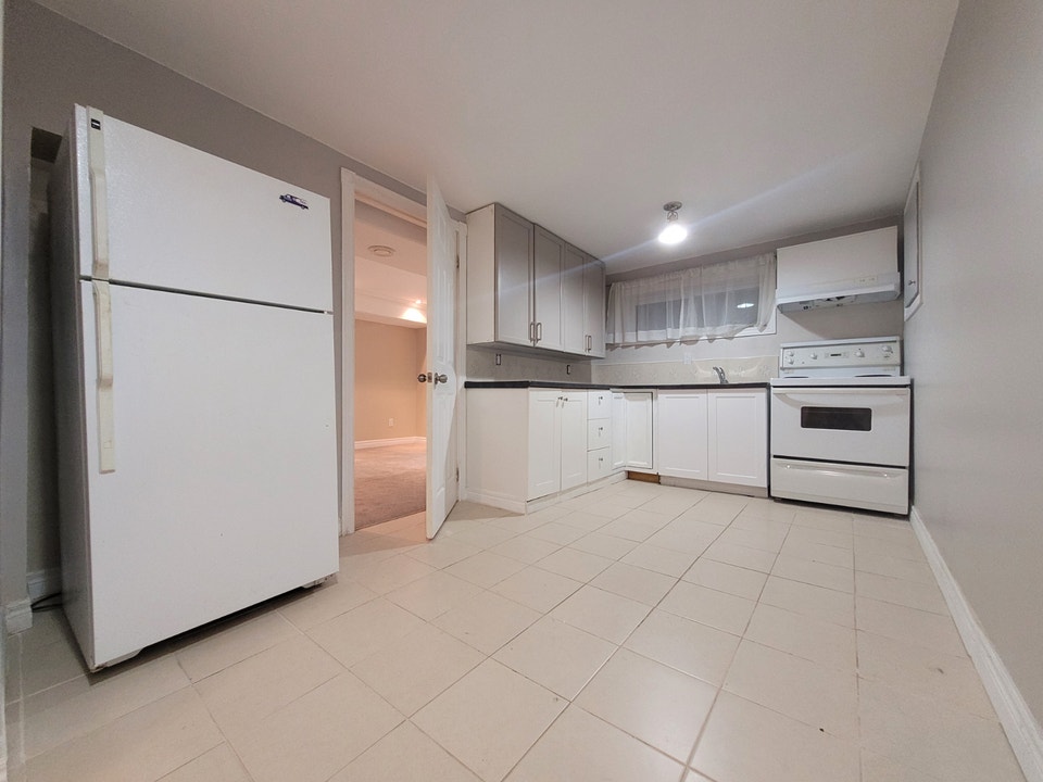 Bright Walkout Basement Apartment For Rent in Bolton 2