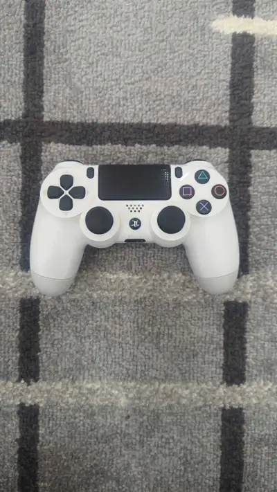 Sony PS4 Playstation 4 DualShock  Glacier Whi, View more