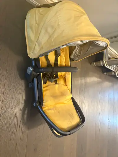 uppababy vista toddler seat GUC retail $299, View more