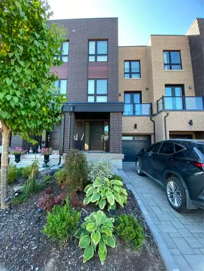 1 bedroom with private 2-piece washroom for rent, available immediately. Bedroom is on the 2nd floor...