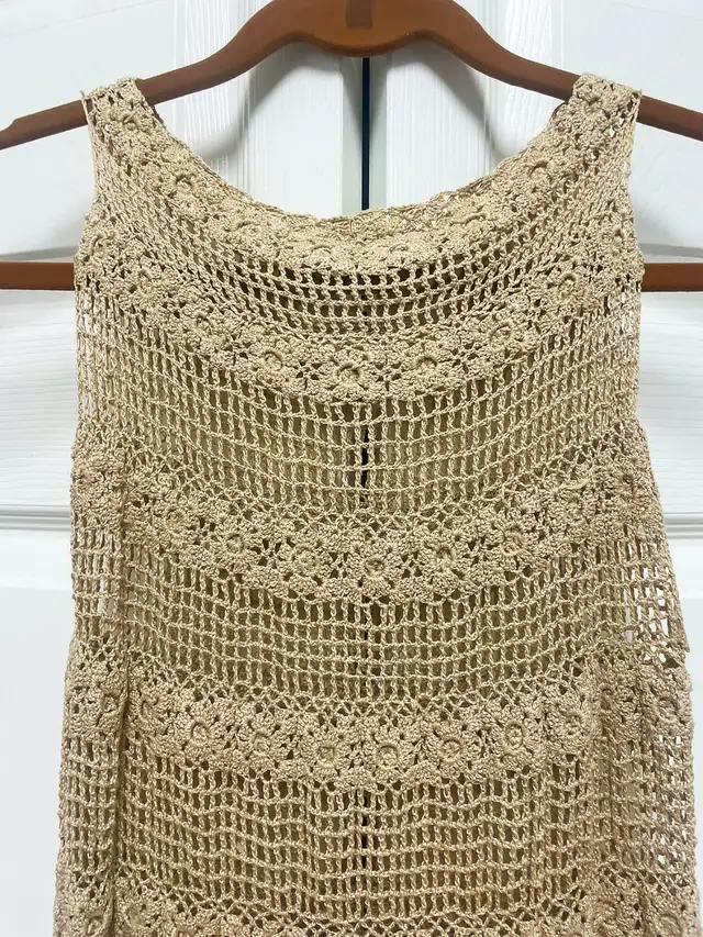 Sexy Beige Crocheted Sheath Dress, size S in Women's - Dresses & Skirts in Delta/Surrey/Langley - Image 4
