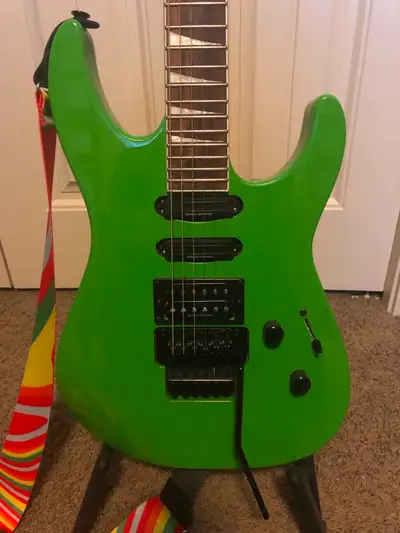 Purchased this "slime green" Jackson X Series Soloist SL3X DX from Gear Music Ltd. in Oakville, ON i...