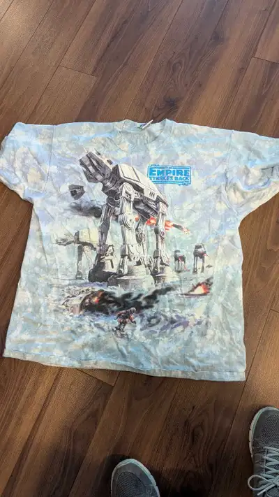 The Mountain Star Wars T-Shirt Men's size XL, View more