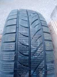 Winter tire 215 70 R15