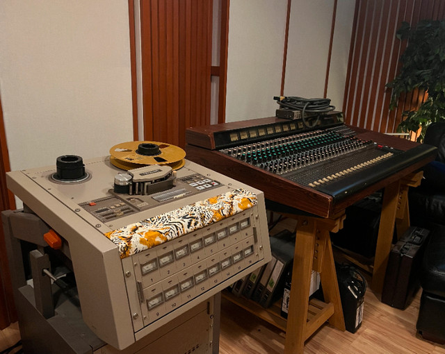 Yamaha RM-2408 1970s dans Matériel audio professionnel  à Ville de Montréal - Image 2