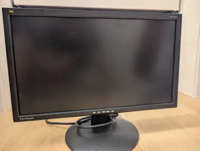 Free 22" Monitor , View more