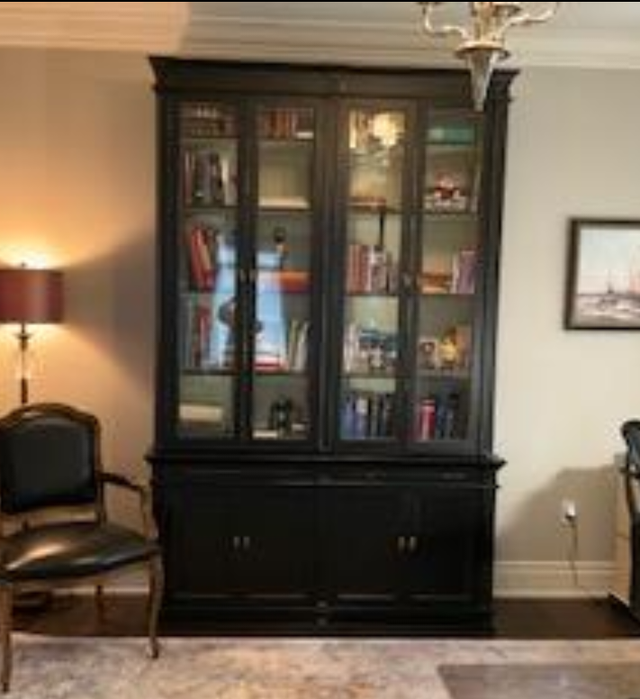 LARGE, SOLID WOOD DEBOERS BOOKCASE in Bookcases & Shelving Units in Oakville / Halton Region - Image 3