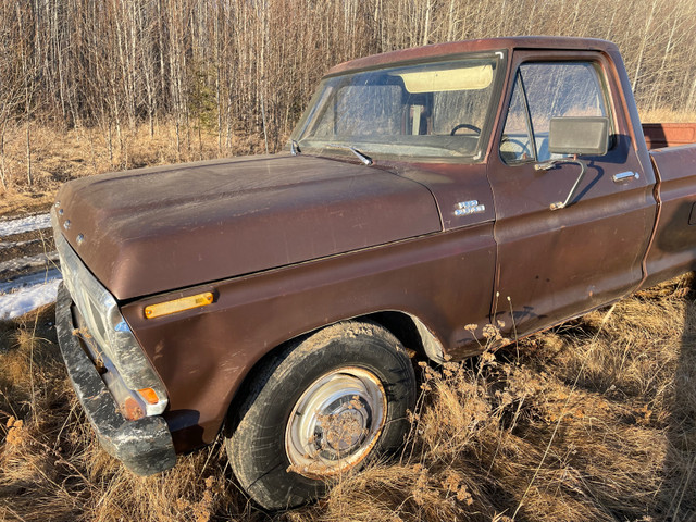 1979 Ford F250 yes still available!! in Classic Cars in Edmonton - Image 2