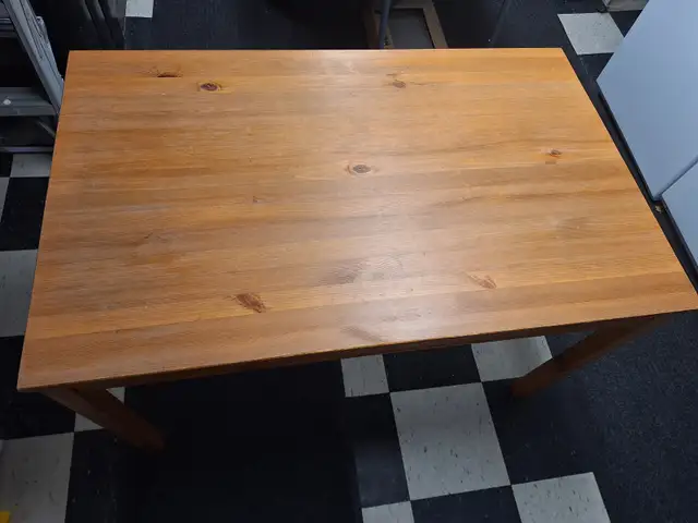 A Solid Wood Table in Other Tables in City of Toronto - Image 2